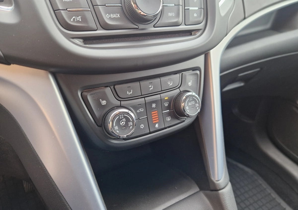 Opel Zafira cena 39900 przebieg: 119060, rok produkcji 2015 z Wrocław małe 631